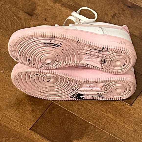 Nike Air Force 1 Low White Pink Foam Sneakers, US 5 Youth / EUR 37.5 - Picture 8 of 10